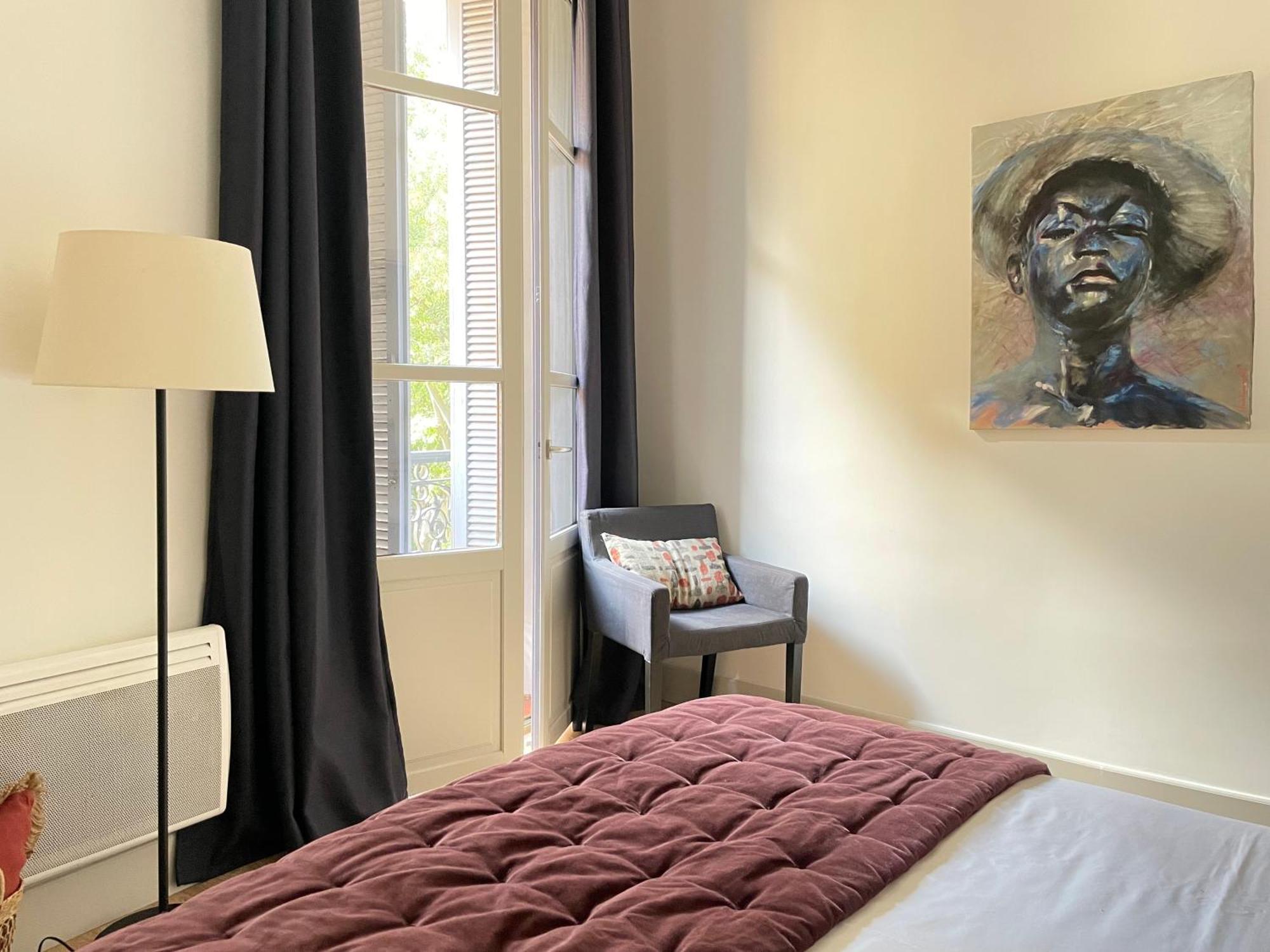 Nimes , appartement rénové dans immeuble classé. Exterior foto